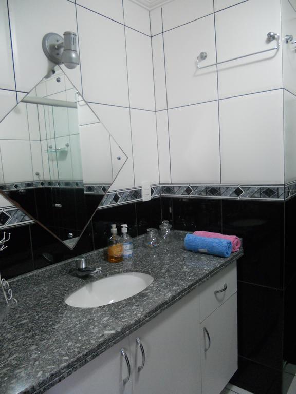 Quarto em Acomodações Particulares Three Little Birds *